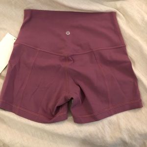 Lululemon align short